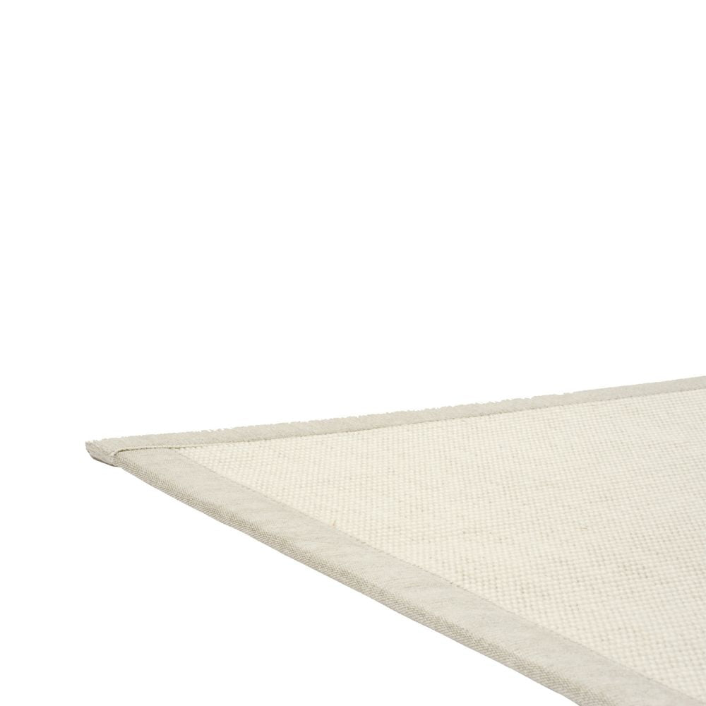 VM Carpet Esmeralda Custom Size - 71 white