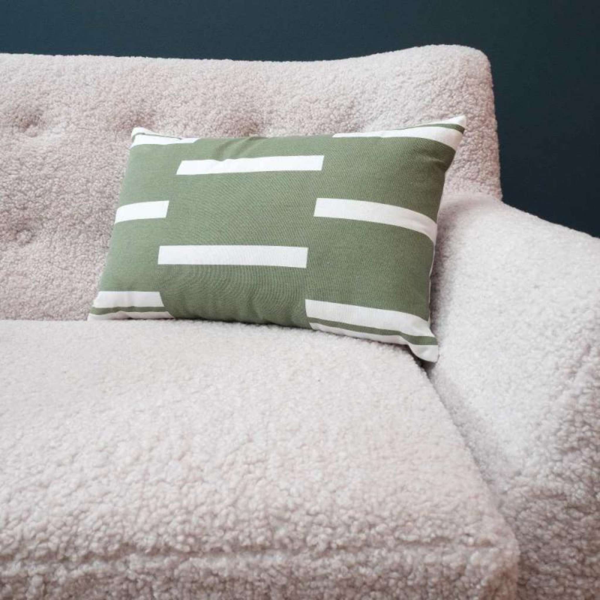 Vera decorative cushion 40x60 cm - green