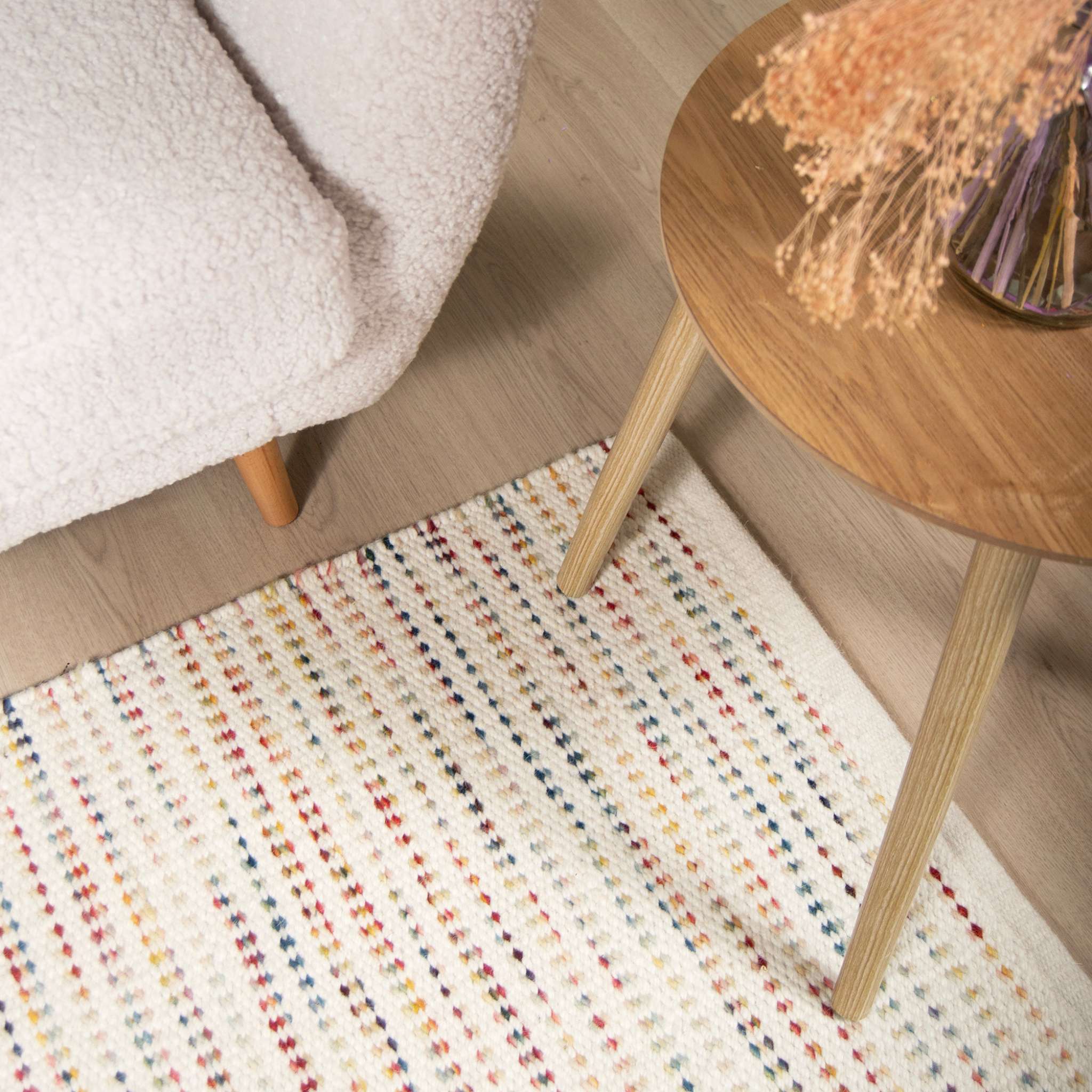 Yoko Wool rug - white colorful