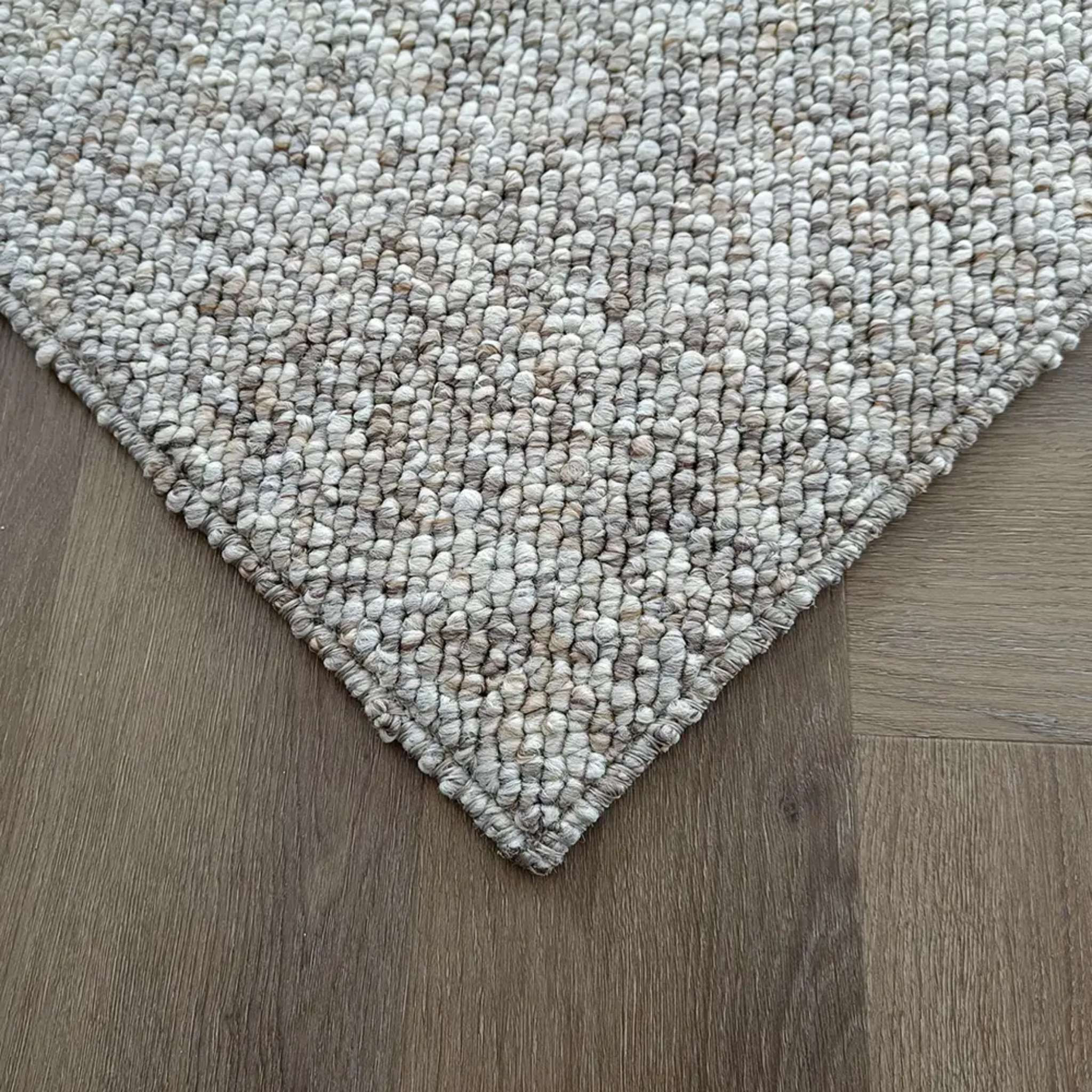 Ahto Pile rug - brown