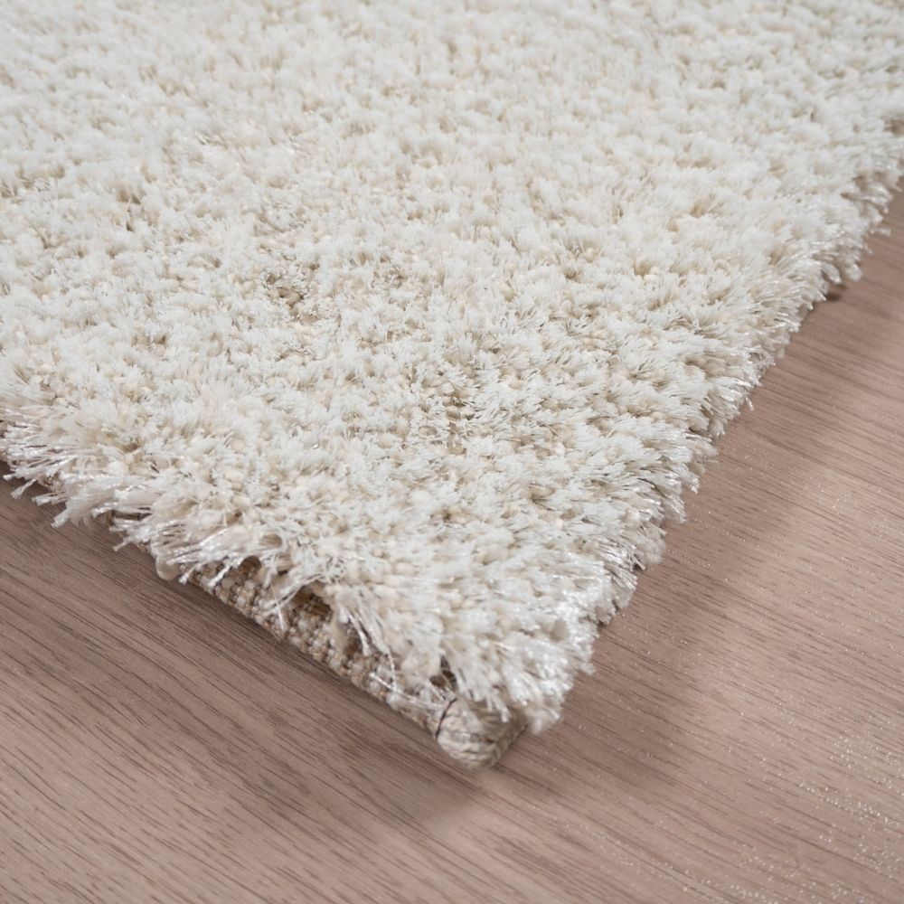 Loiste nukkamatto - luonnonvalkoinen.