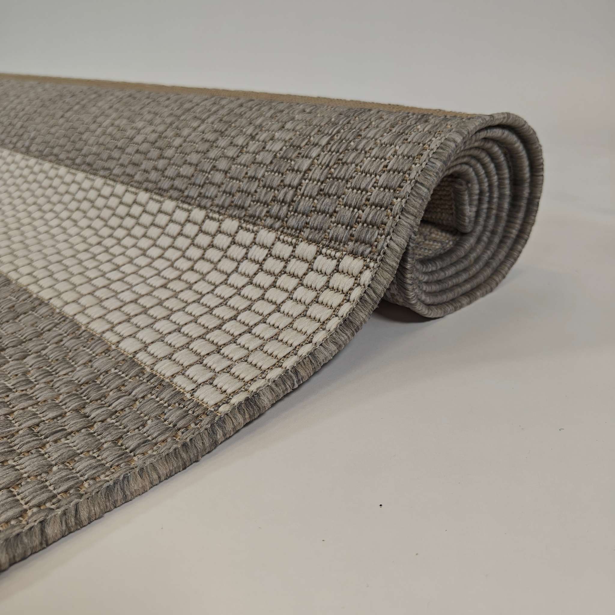 Juova Flatweave rug - light gray-beige