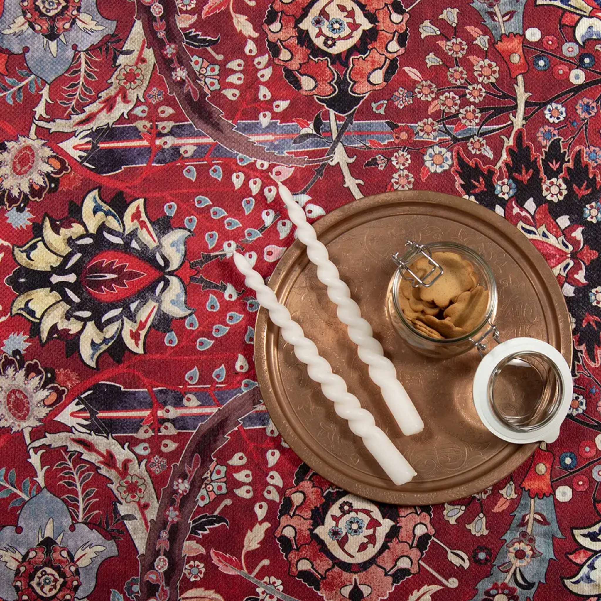 Lucia Oriental Rug - red