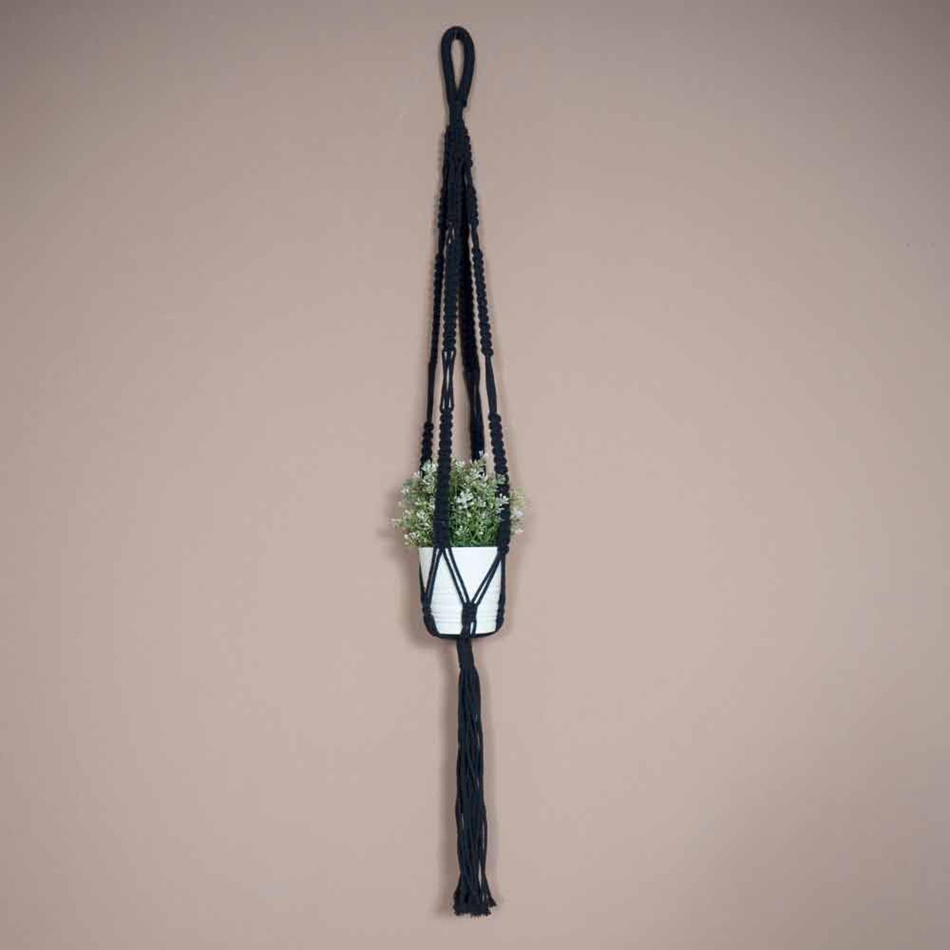 Makrame-amppeli - musta.