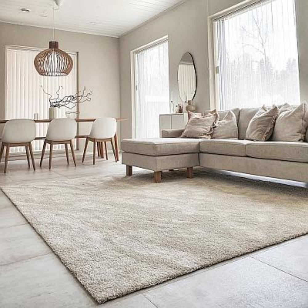 Roihu nukkamatto - luonnonvalkoinen