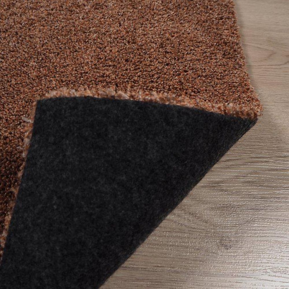 Roihu Pile rug - terra