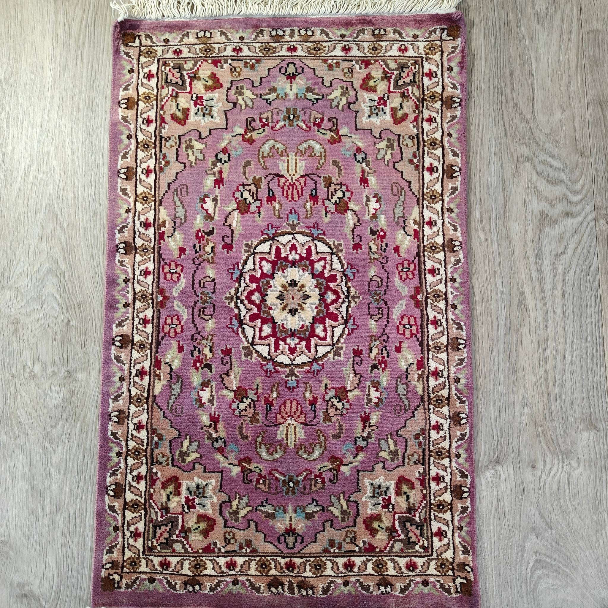 Pakistani Kashan - pink - 58x95cm