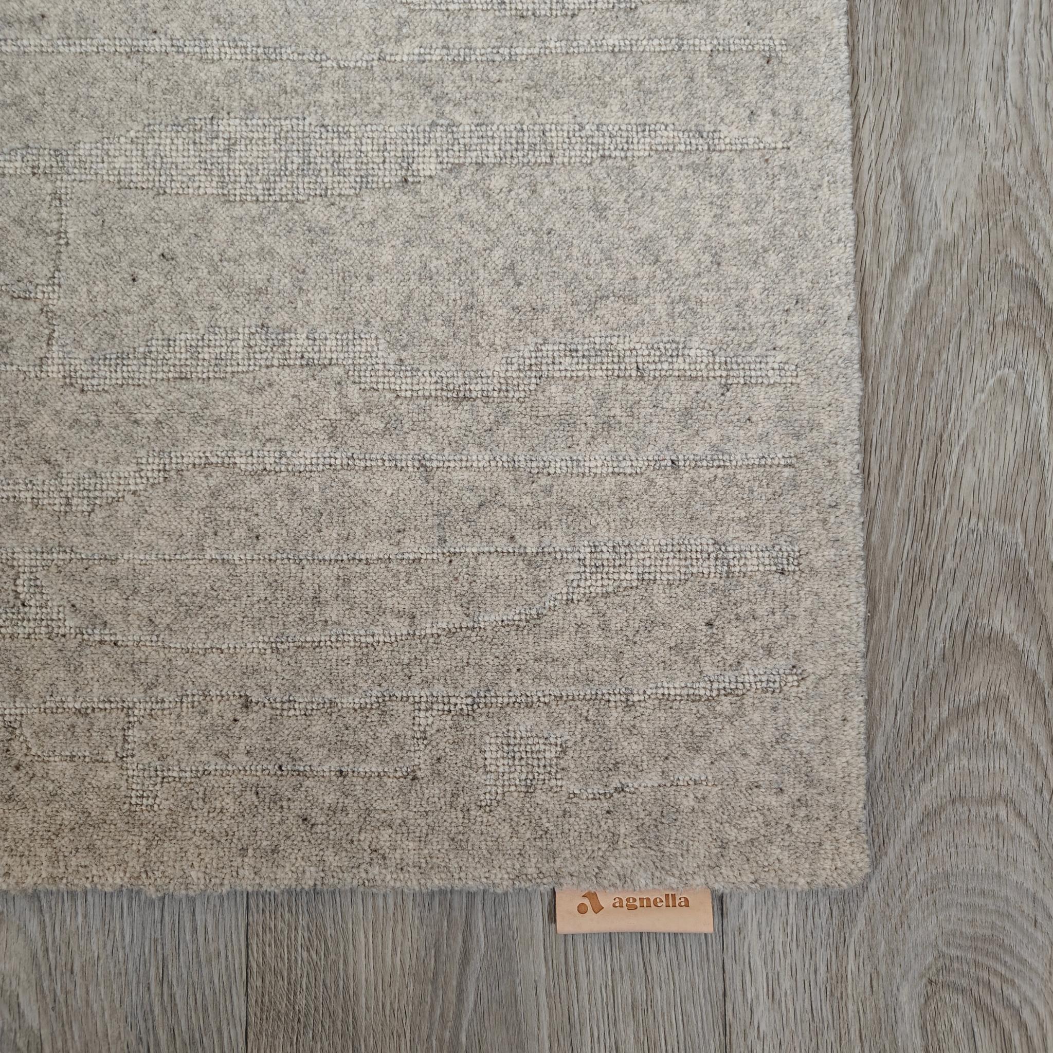 Rifts-H Wool rug - light gray