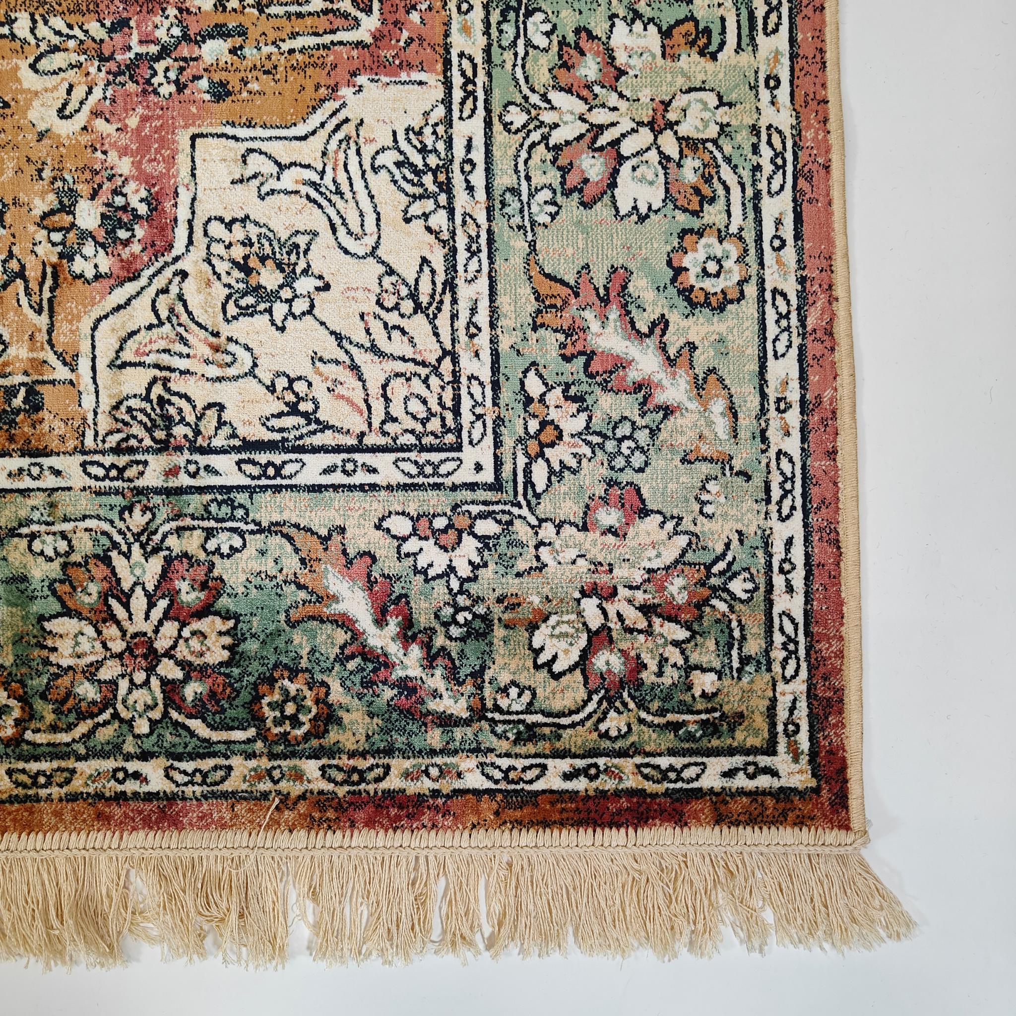 Royal palace viscose rug - green/terra