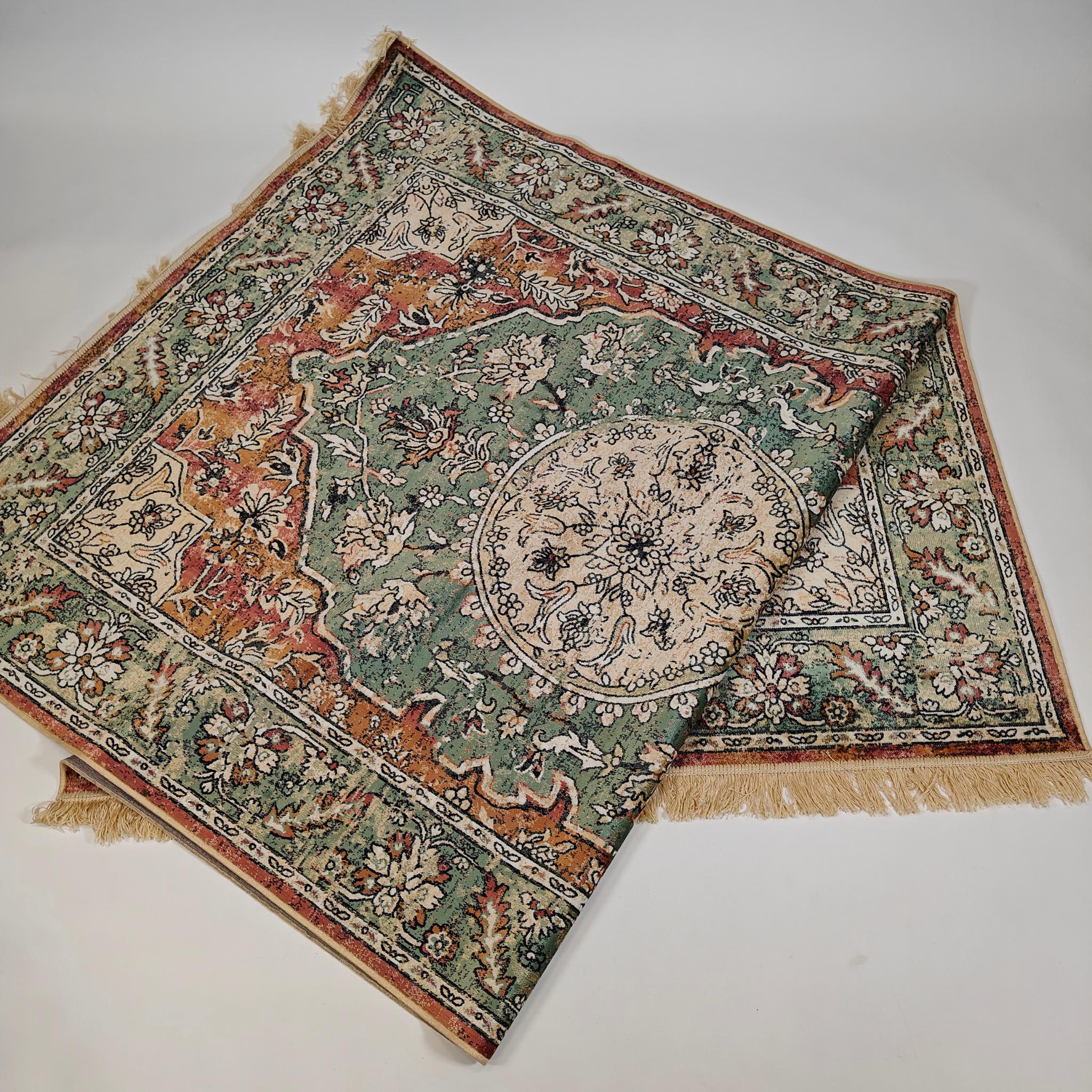 Royal palace viscose rug - green/terra