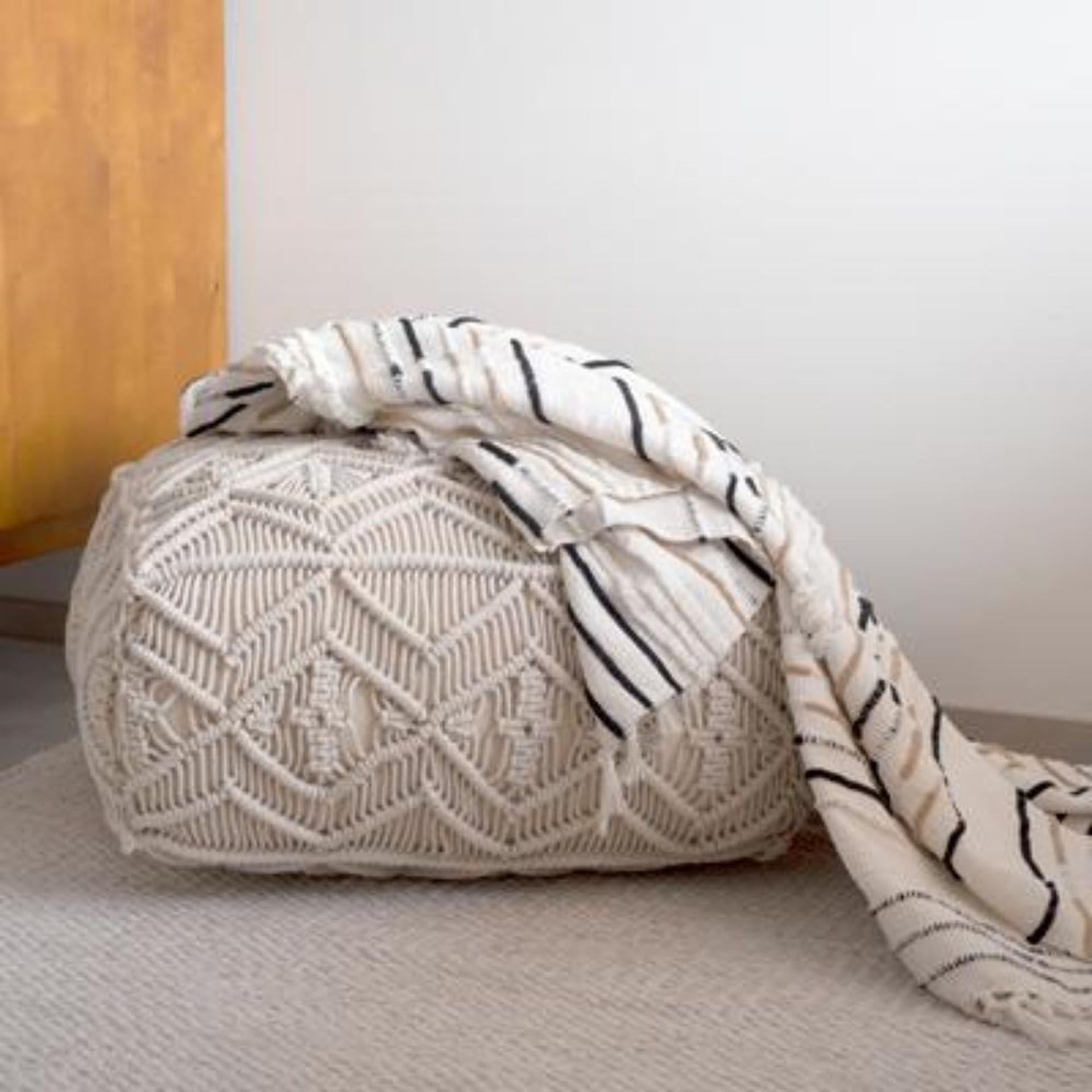 Sävel-torkkupeitto - valkoinen (raita)