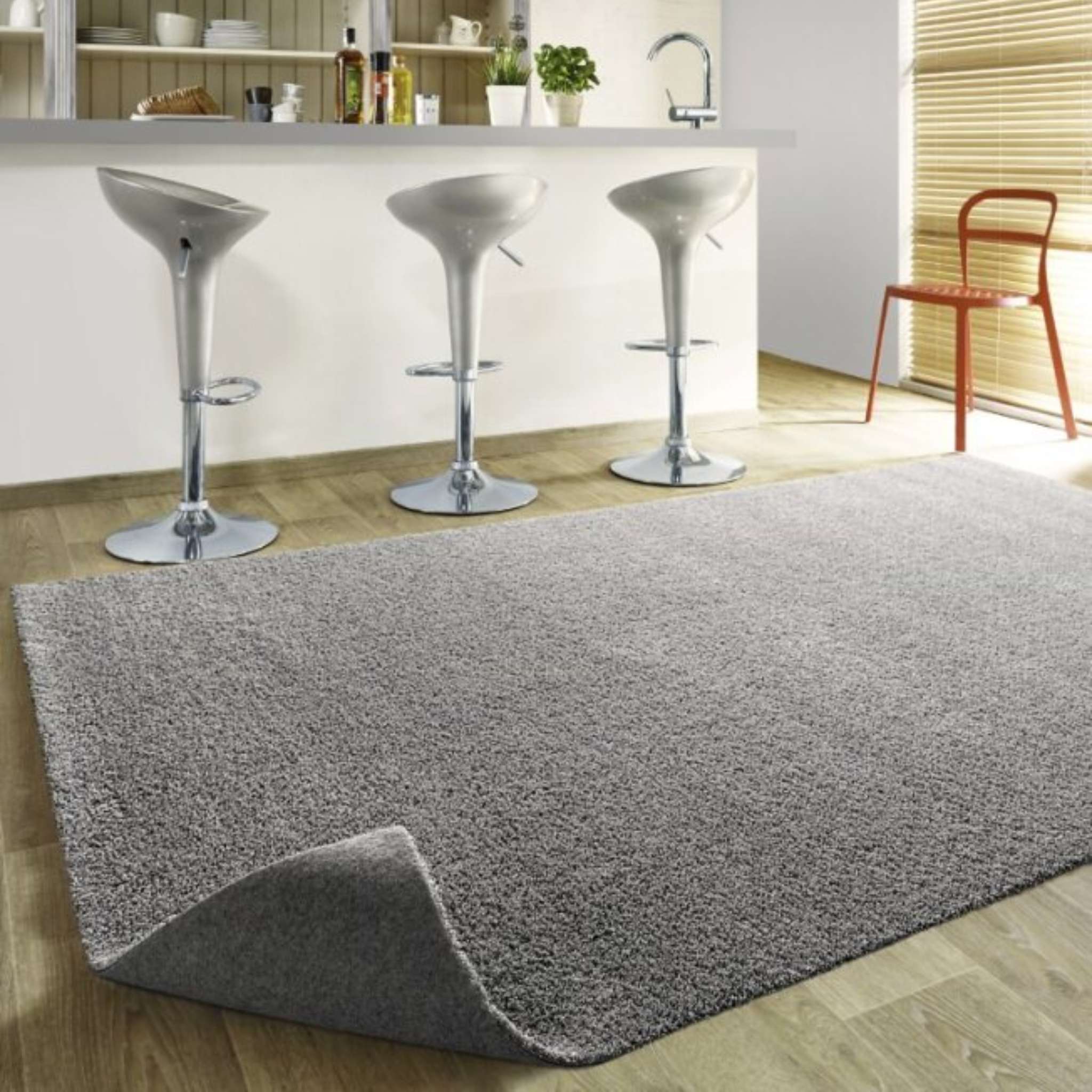 Serena Pile rug - light gray