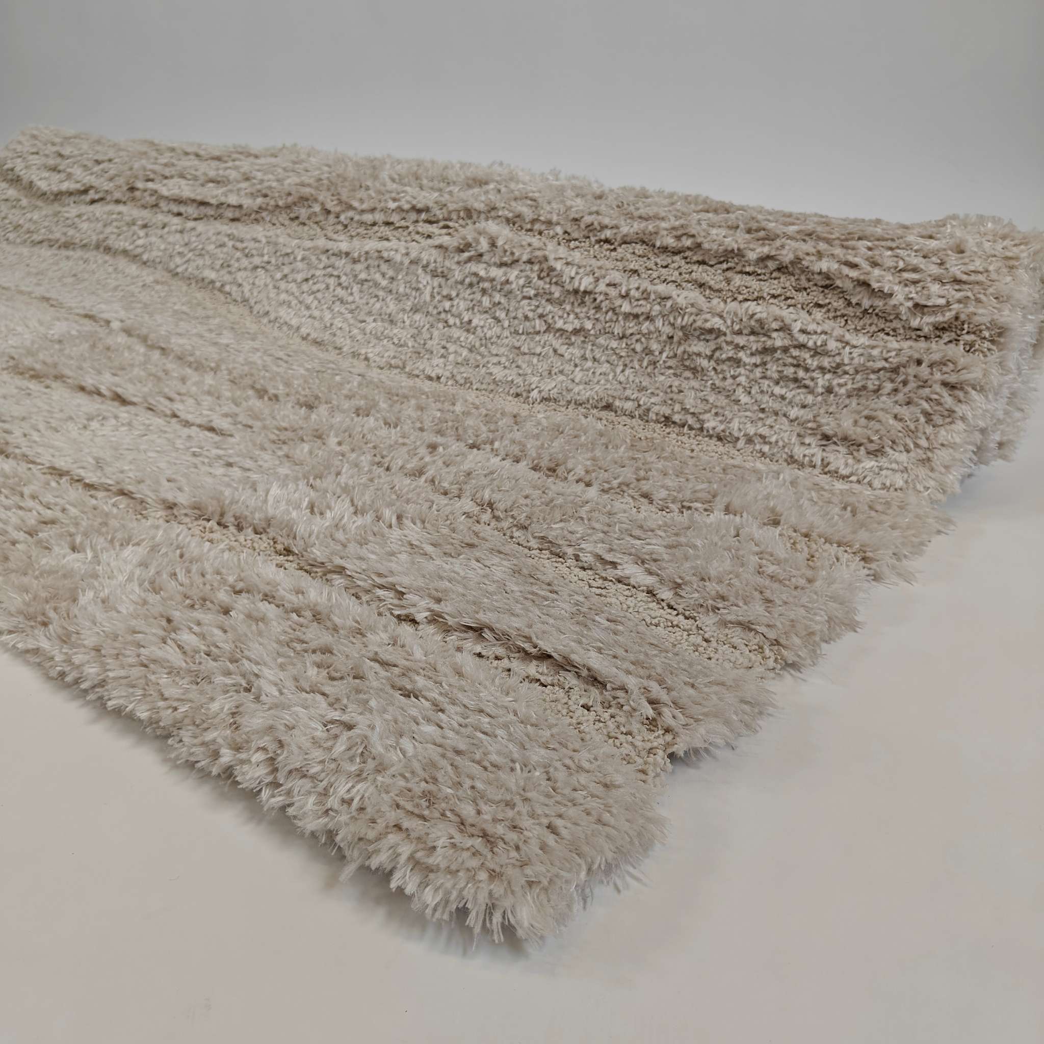 Virta Pile rug - white