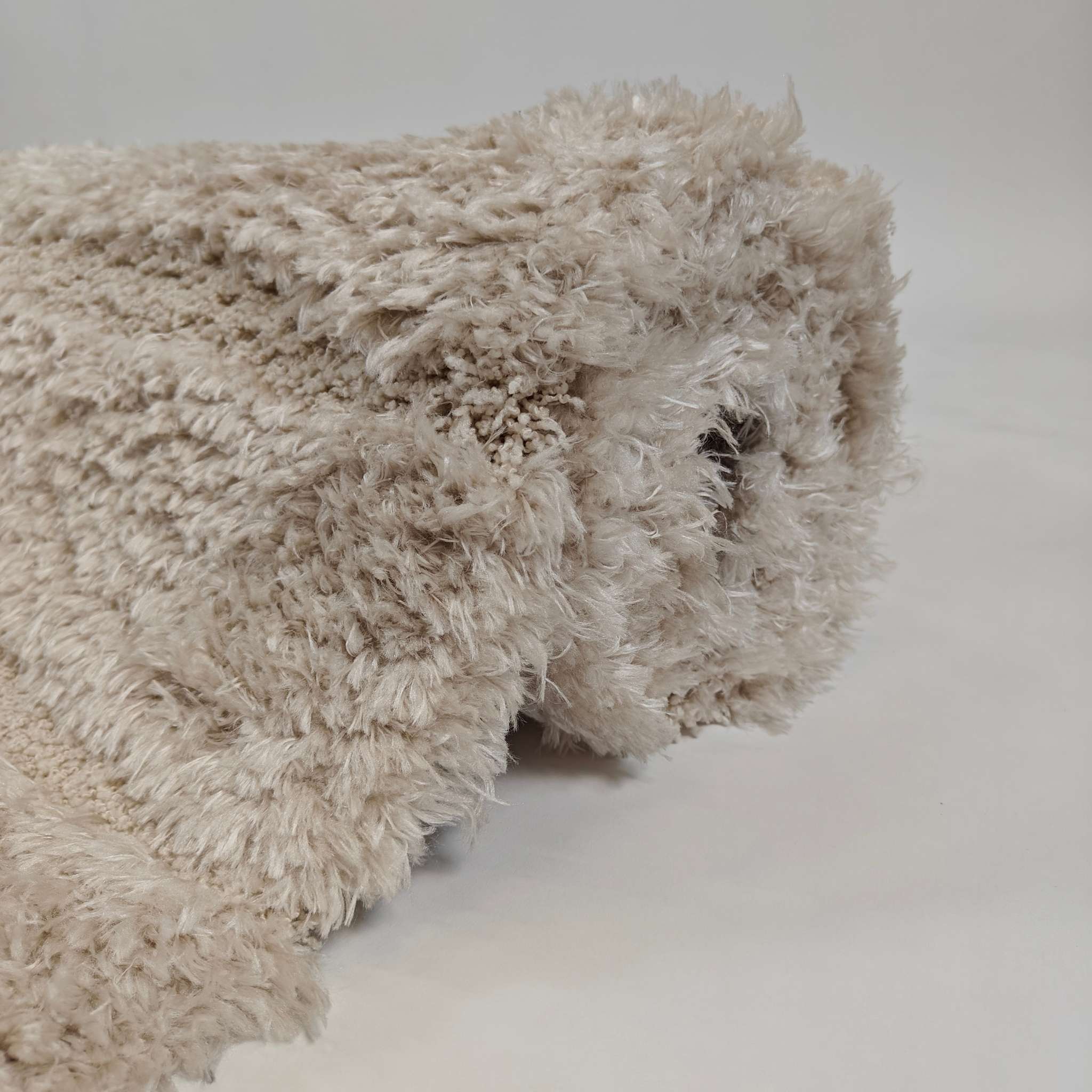 Virta Pile rug - white