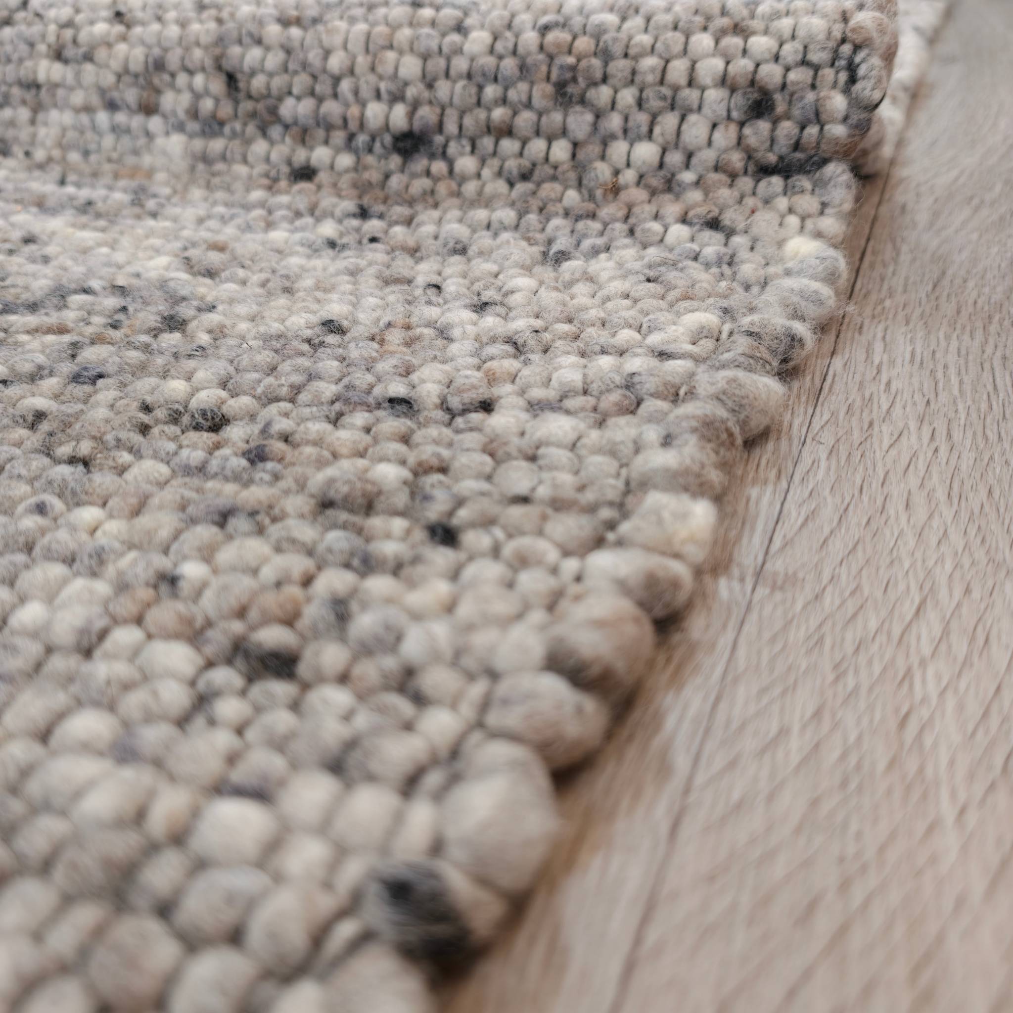 Beat Base 136 villamatto, mittatilaus - harmaa-beige