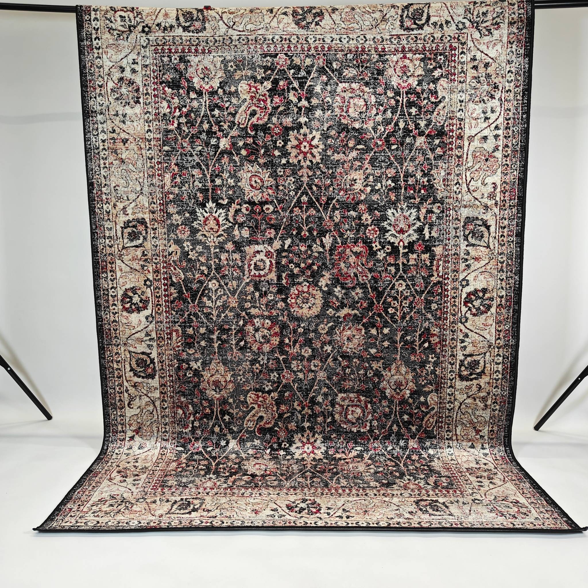 Velouria viskoosimatto - musta