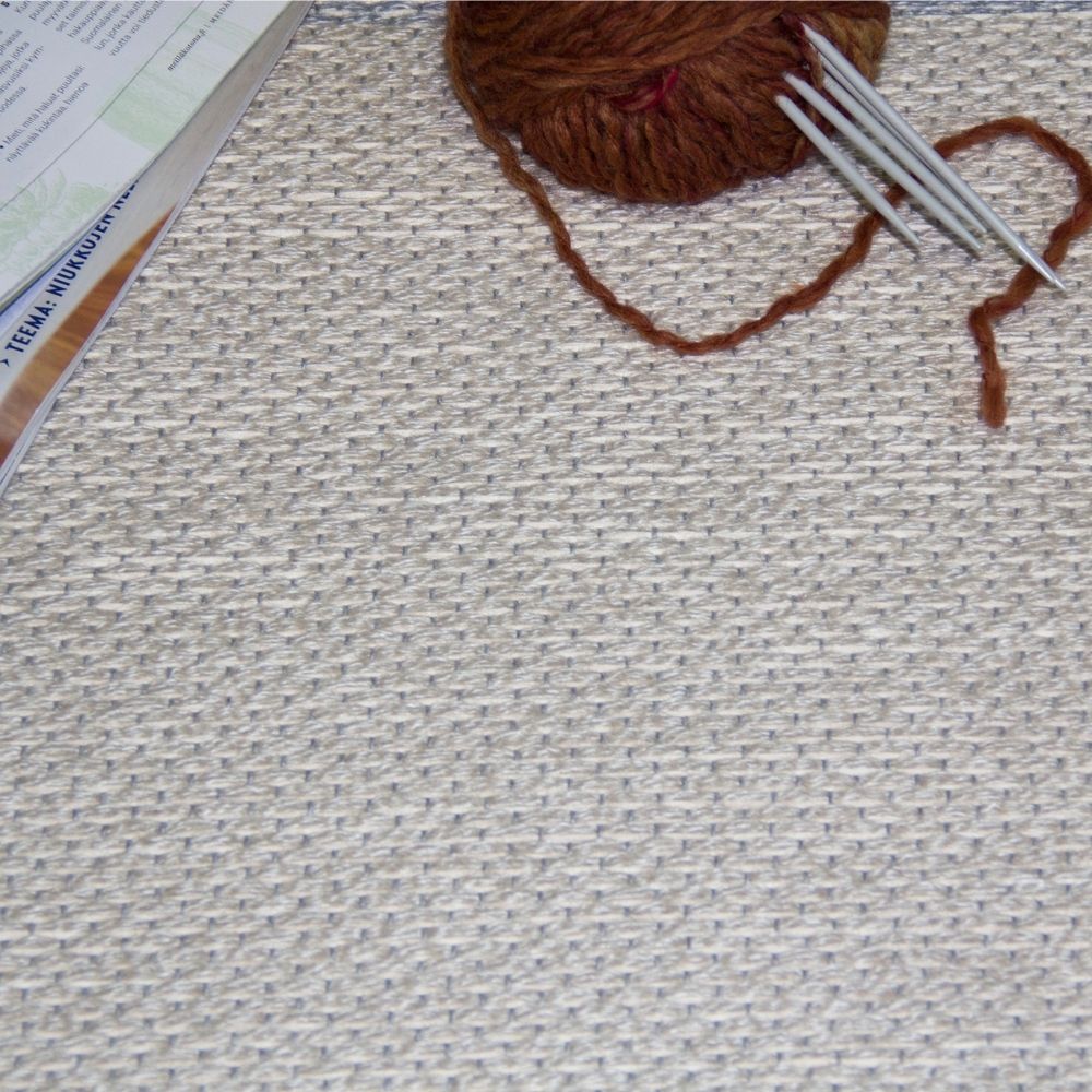 VM Carpet Aho matto, omalla mitalla - 72 beige